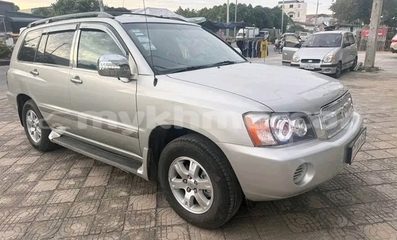 Buy Used Toyota Highlander Other Car in Cheom Ksan in Preah Vihear Province Buy Used Toyota Highlander Other Car in Cheom Ksan in Preah Vihear Province