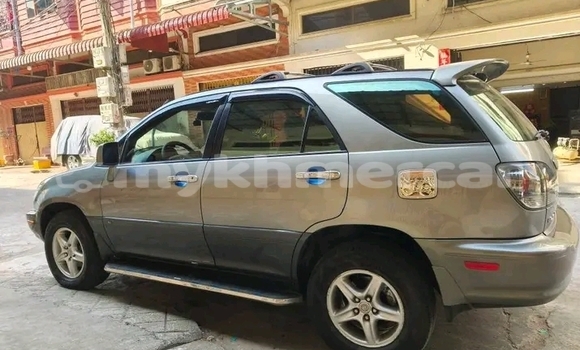 Buy Used Lexus RX 300 Other Car in Chbar Mon in Kampong Speu Province Buy Used Lexus RX 300 Other Car in Chbar Mon in Kampong Speu Province