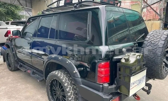Buy Used Nissan Patrol Black Car in Kampong Cham in Kampong Cham Province Buy Used Nissan Patrol Black Car in Kampong Cham in Kampong Cham Province