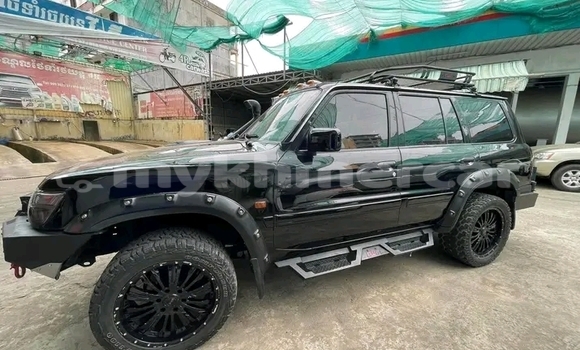Buy Used Nissan Patrol Black Car in Kampong Cham in Kampong Cham Province Buy Used Nissan Patrol Black Car in Kampong Cham in Kampong Cham Province