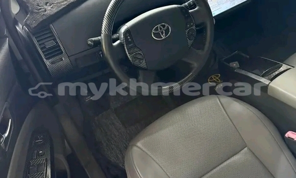 Buy Used Toyota Prius Other Car in Chbar Mon in Kampong Speu Province Buy Used Toyota Prius Other Car in Chbar Mon in Kampong Speu Province