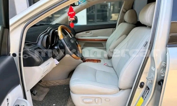 Buy Used Lexus RX 330 Other Car in Import - Dubai in Kampot Province Buy Used Lexus RX 330 Other Car in Import - Dubai in Kampot Province