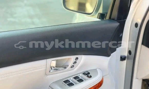 Buy Used Lexus RX 330 Other Car in Import - Dubai in Kampot Province Buy Used Lexus RX 330 Other Car in Import - Dubai in Kampot Province