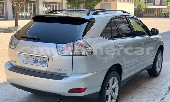 Buy Used Lexus RX 330 Other Car in Import - Dubai in Kampot Province Buy Used Lexus RX 330 Other Car in Import - Dubai in Kampot Province
