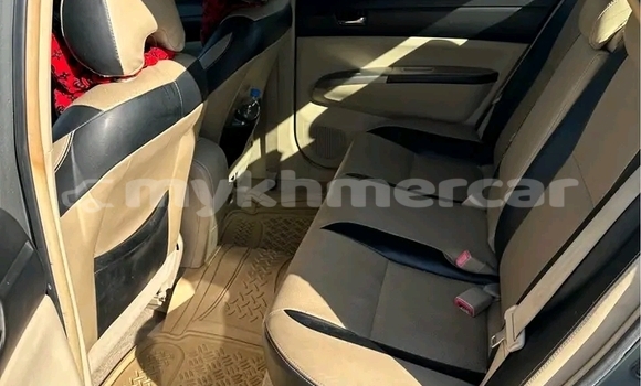 Buy Used Toyota Prius Other Car in Chbar Mon in Kampong Speu Province Buy Used Toyota Prius Other Car in Chbar Mon in Kampong Speu Province