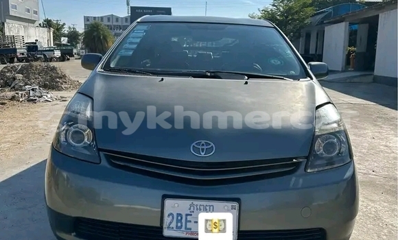 Buy Used Toyota Prius Other Car in Chbar Mon in Kampong Speu Province Buy Used Toyota Prius Other Car in Chbar Mon in Kampong Speu Province