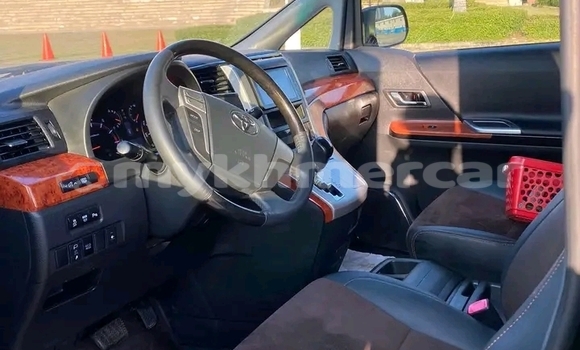 Buy Used Toyota Alphard Black Car in Cheom Ksan in Preah Vihear Province Buy Used Toyota Alphard Black Car in Cheom Ksan in Preah Vihear Province