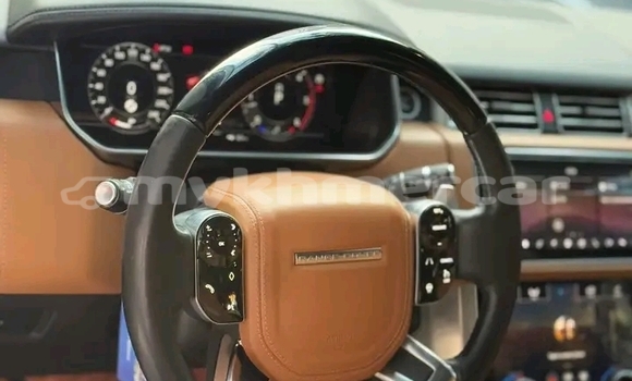 Buy Used Range Rover Evoque Black Car in Chbar Mon in Kampong Speu Province Buy Used Range Rover Evoque Black Car in Chbar Mon in Kampong Speu Province