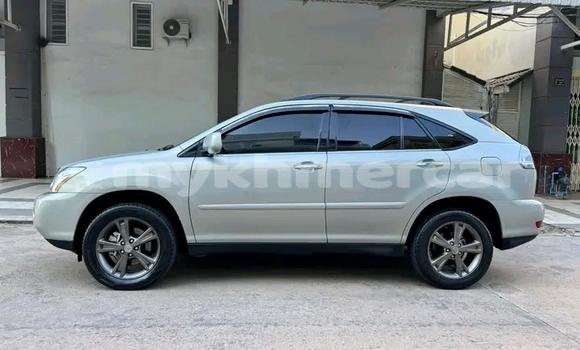 Buy Used Lexus RX 350 Other Car in Chbar Mon in Kampong Speu Province Buy Used Lexus RX 350 Other Car in Chbar Mon in Kampong Speu Province