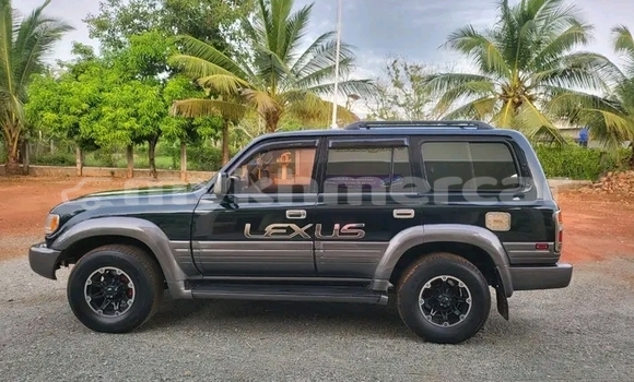 Buy Used Lexus LX 570 Black Car in Chbar Mon in Kampong Speu Province Buy Used Lexus LX 570 Black Car in Chbar Mon in Kampong Speu Province