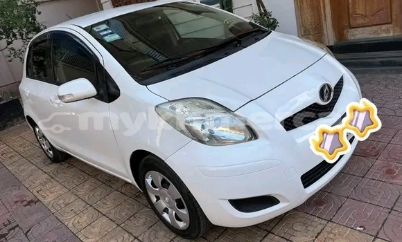 Buy Used Toyota Vitz White Car in Bavet in Svay Rieng Province Buy Used Toyota Vitz White Car in Bavet in Svay Rieng Province