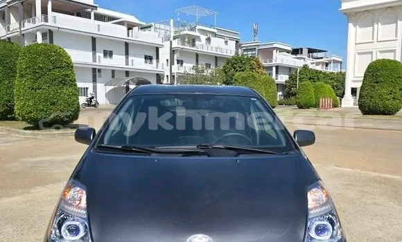 Buy Used Toyota Prius Black Car in Chbar Mon in Kampong Speu Province Buy Used Toyota Prius Black Car in Chbar Mon in Kampong Speu Province
