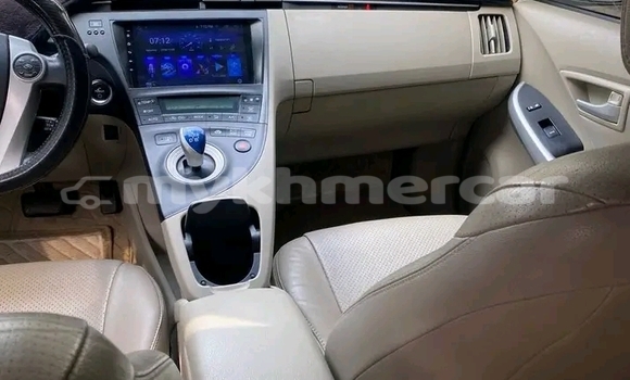 Buy Used Toyota Prius White Car in Chbar Mon in Kampong Speu Province Buy Used Toyota Prius White Car in Chbar Mon in Kampong Speu Province