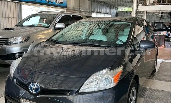 ទិញ បានប្រើ Toyota Prius Black ឡាន} ក្នុង Kampot ក្នុង Kampot Province ទិញ បានប្រើ Toyota Prius Black ឡាន} ក្នុង Kampot ក្នុង Kampot Province