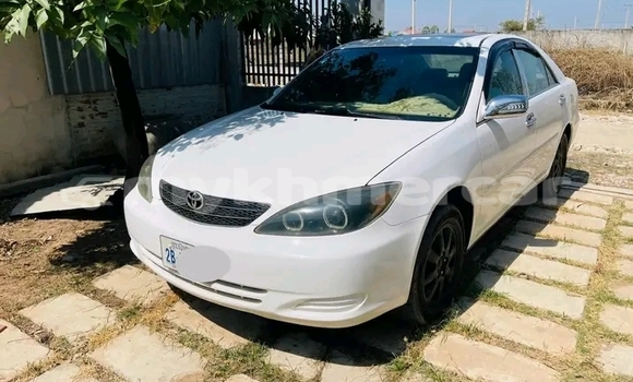 Buy Used Toyota Corolla White Car in Kampong Cham in Kampong Cham Province Buy Used Toyota Corolla White Car in Kampong Cham in Kampong Cham Province