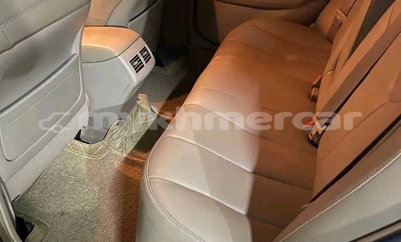 Buy Used Toyota Camry White Car in Chbar Mon in Kampong Speu Province Buy Used Toyota Camry White Car in Chbar Mon in Kampong Speu Province