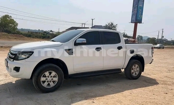 Buy Used Ford F–150 White Car in Chbar Mon in Kampong Speu Province Buy Used Ford F–150 White Car in Chbar Mon in Kampong Speu Province