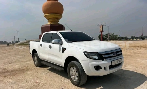 Buy Used Ford F–150 White Car in Chbar Mon in Kampong Speu Province Buy Used Ford F–150 White Car in Chbar Mon in Kampong Speu Province