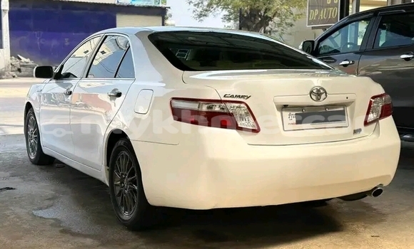 Buy Used Toyota Camry White Car in Cheom Ksan in Preah Vihear Province Buy Used Toyota Camry White Car in Cheom Ksan in Preah Vihear Province