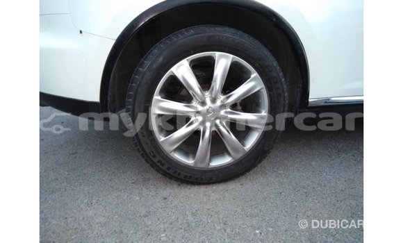 Buy Import Infiniti FX White Car in Import - Dubai in Kampot Province