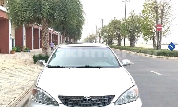 ទិញ បានប្រើ Toyota Camry White ឡាន} ក្នុង Kratié ក្នុង Kratié Province ទិញ បានប្រើ Toyota Camry White ឡាន} ក្នុង Kratié ក្នុង Kratié Province