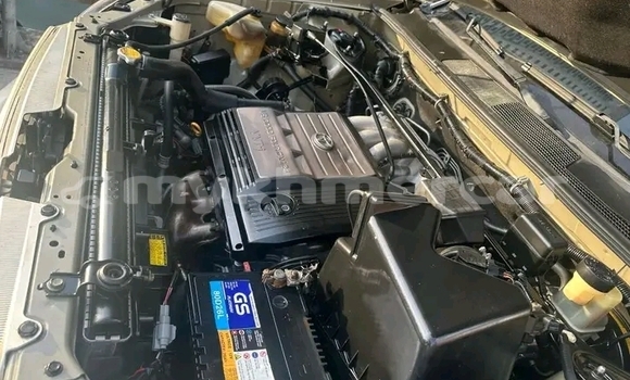 Buy Used Toyota Highlander Other Car in Chbar Mon in Kampong Speu Province Buy Used Toyota Highlander Other Car in Chbar Mon in Kampong Speu Province