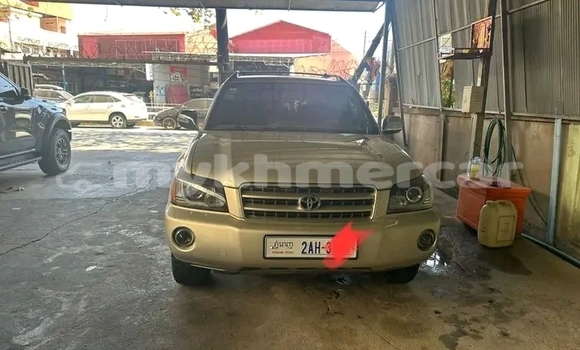 Buy Used Toyota Highlander Other Car in Chbar Mon in Kampong Speu Province Buy Used Toyota Highlander Other Car in Chbar Mon in Kampong Speu Province