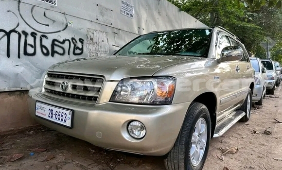 Buy Used Toyota Highlander Other Car in Chbar Mon in Kampong Speu Province Buy Used Toyota Highlander Other Car in Chbar Mon in Kampong Speu Province