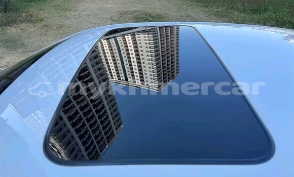 Buy Used Toyota Camry (Japan) White Car in Kep in Kep Province Buy Used Toyota Camry (Japan) White Car in Kep in Kep Province