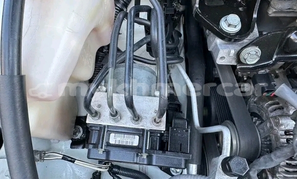 Buy Used Toyota Camry (Japan) White Car in Kep in Kep Province Buy Used Toyota Camry (Japan) White Car in Kep in Kep Province