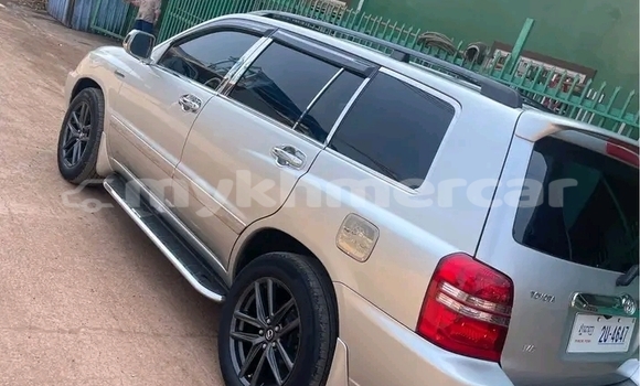 Buy Used Toyota Highlander Other Car in Kratié in Kratié Province Buy Used Toyota Highlander Other Car in Kratié in Kratié Province