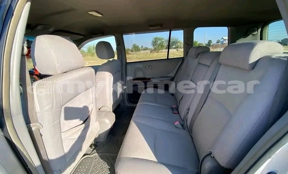 Buy Used Toyota Highlander Other Car in Chbar Mon in Kampong Speu Province Buy Used Toyota Highlander Other Car in Chbar Mon in Kampong Speu Province