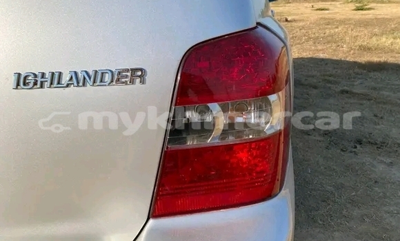 Buy Used Toyota Highlander Other Car in Chbar Mon in Kampong Speu Province Buy Used Toyota Highlander Other Car in Chbar Mon in Kampong Speu Province