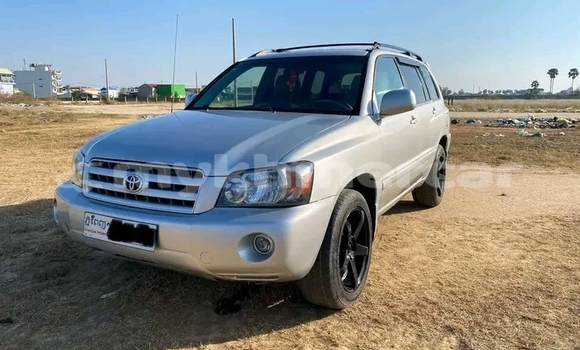 Buy Used Toyota Highlander Other Car in Chbar Mon in Kampong Speu Province Buy Used Toyota Highlander Other Car in Chbar Mon in Kampong Speu Province