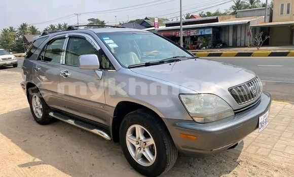 Buy Used Lexus RX 300 Other Car in Koulen in Preah Vihear Province Buy Used Lexus RX 300 Other Car in Koulen in Preah Vihear Province