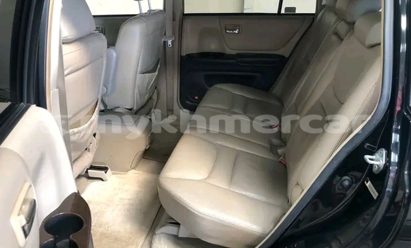Buy Used Toyota Highlander Black Car in Cheom Ksan in Preah Vihear Province Buy Used Toyota Highlander Black Car in Cheom Ksan in Preah Vihear Province