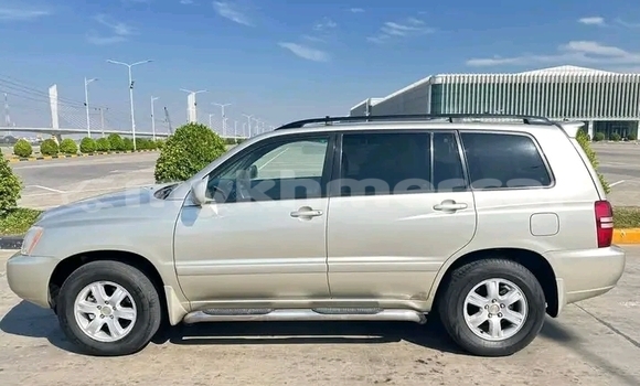 ទិញ បានប្រើ Toyota Highlander Other ឡាន} ក្នុង Moung Ruessei ក្នុង Battambang Province ទិញ បានប្រើ Toyota Highlander Other ឡាន} ក្នុង Moung Ruessei ក្នុង Battambang Province