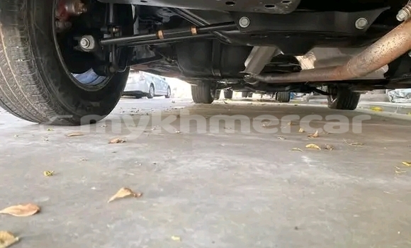 Buy Used Toyota Highlander White Car in Moung Ruessei in Battambang Province Buy Used Toyota Highlander White Car in Moung Ruessei in Battambang Province