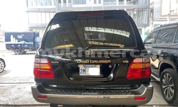 Buy Used Toyota Land Cruiser Black Car in Bavet in Svay Rieng Province Buy Used Toyota Land Cruiser Black Car in Bavet in Svay Rieng Province