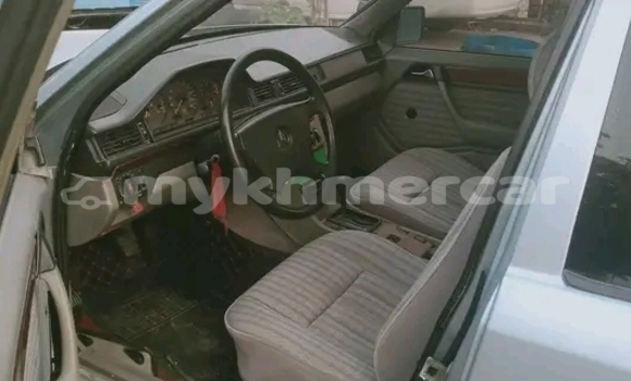 ទិញ បានប្រើ Mercedes-Benz C250 coupe Other ឡាន} ក្នុង Chbar Mon ក្នុង Kampong Speu Province ទិញ បានប្រើ Mercedes-Benz C250 coupe Other ឡាន} ក្នុង Chbar Mon ក្នុង Kampong Speu Province