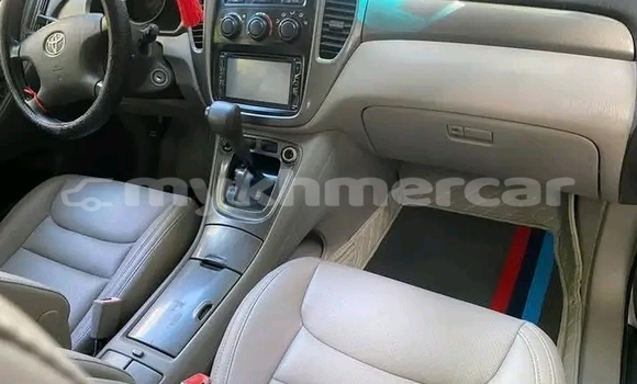 Buy Used Toyota Highlander White Car in Chbar Mon in Kampong Speu Province Buy Used Toyota Highlander White Car in Chbar Mon in Kampong Speu Province