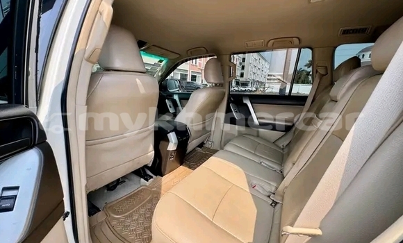 ទិញ បានប្រើ Toyota Land Cruiser White ឡាន} ក្នុង Khemarak Phoumin ក្នុង Koh Kong Province ទិញ បានប្រើ Toyota Land Cruiser White ឡាន} ក្នុង Khemarak Phoumin ក្នុង Koh Kong Province