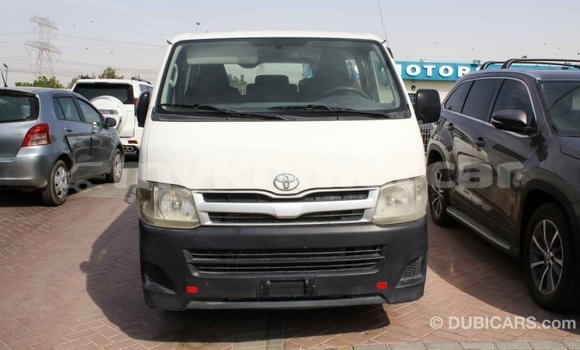 Buy Import Toyota Hiace White Car in Import - Dubai in Kampot Province Buy Import Toyota Hiace White Car in Import - Dubai in Kampot Province