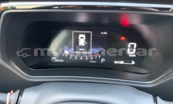 Buy Used Toyota RAV4 White Car in Kep in Kep Province Buy Used Toyota RAV4 White Car in Kep in Kep Province