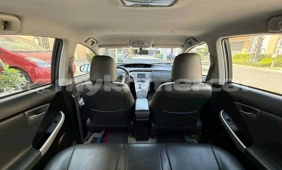 ទិញ បានប្រើ Toyota Prius White ឡាន} ក្នុង Khŭm Sráng ក្នុង Kampong Speu Province ទិញ បានប្រើ Toyota Prius White ឡាន} ក្នុង Khŭm Sráng ក្នុង Kampong Speu Province