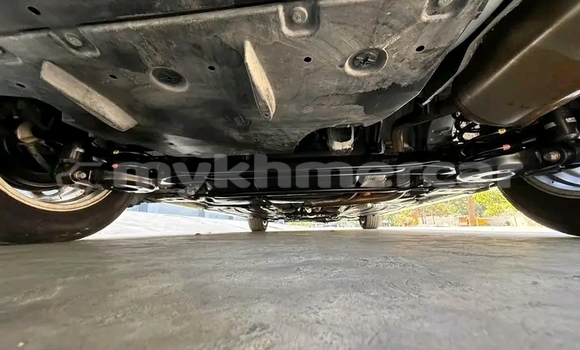 ទិញ បានប្រើ Toyota Prius White ឡាន} ក្នុង Khŭm Sráng ក្នុង Kampong Speu Province ទិញ បានប្រើ Toyota Prius White ឡាន} ក្នុង Khŭm Sráng ក្នុង Kampong Speu Province