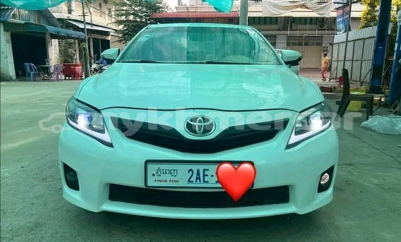 Buy Used Toyota Camry White Car in Oudong in Kampong Speu Province Buy Used Toyota Camry White Car in Oudong in Kampong Speu Province