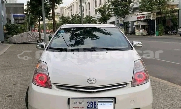 ទិញ បានប្រើ Toyota Prius White ឡាន} ក្នុង Phanomsok ក្នុង Oddar Meanchey Province ទិញ បានប្រើ Toyota Prius White ឡាន} ក្នុង Phanomsok ក្នុង Oddar Meanchey Province