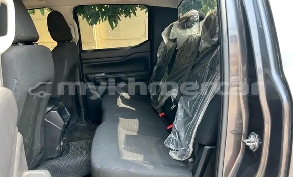 Buy Used Ford Ranger Black Car in Chbar Mon in Kampong Speu Province