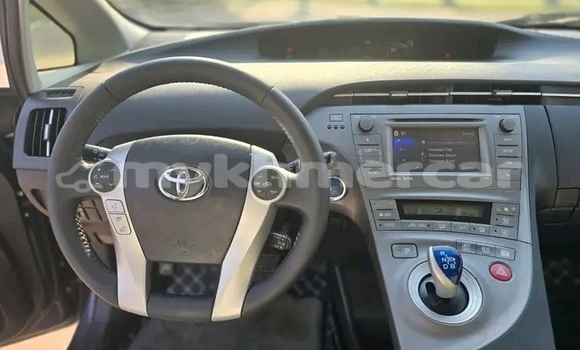 Buy Used Toyota Prius Black Car in Chbar Mon in Kampong Speu Province Buy Used Toyota Prius Black Car in Chbar Mon in Kampong Speu Province